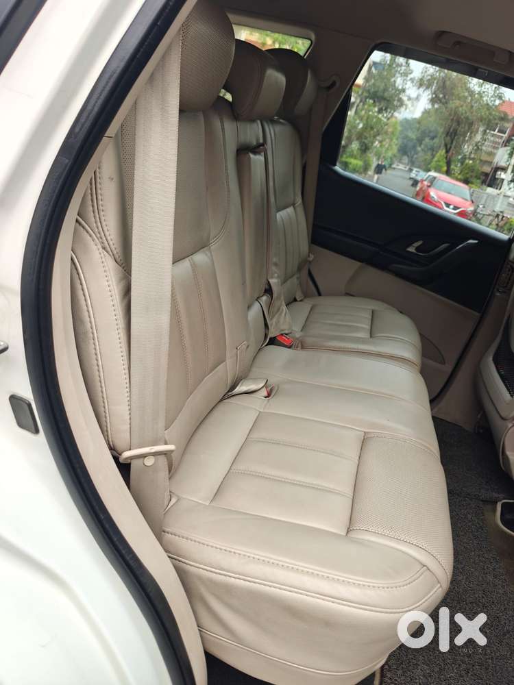 Mahindra Xuv500 2.2 W10 Sportz Edition Mt, 2017, Diesel