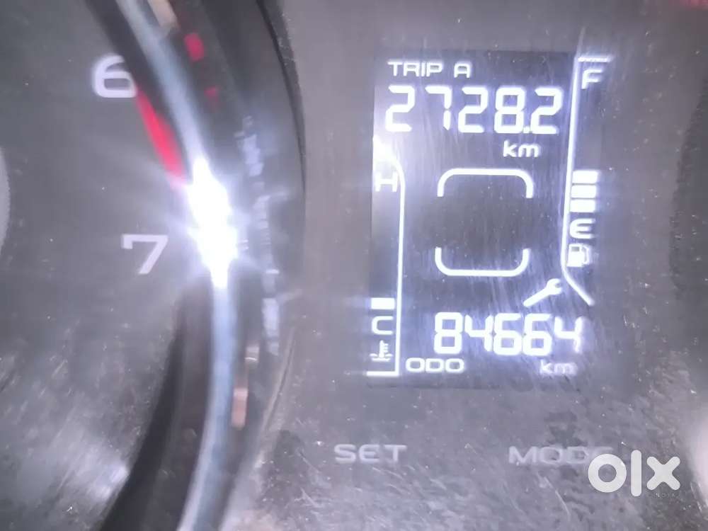 Mahindra Tuv 300 2019 Diesel 84000 Km Driven