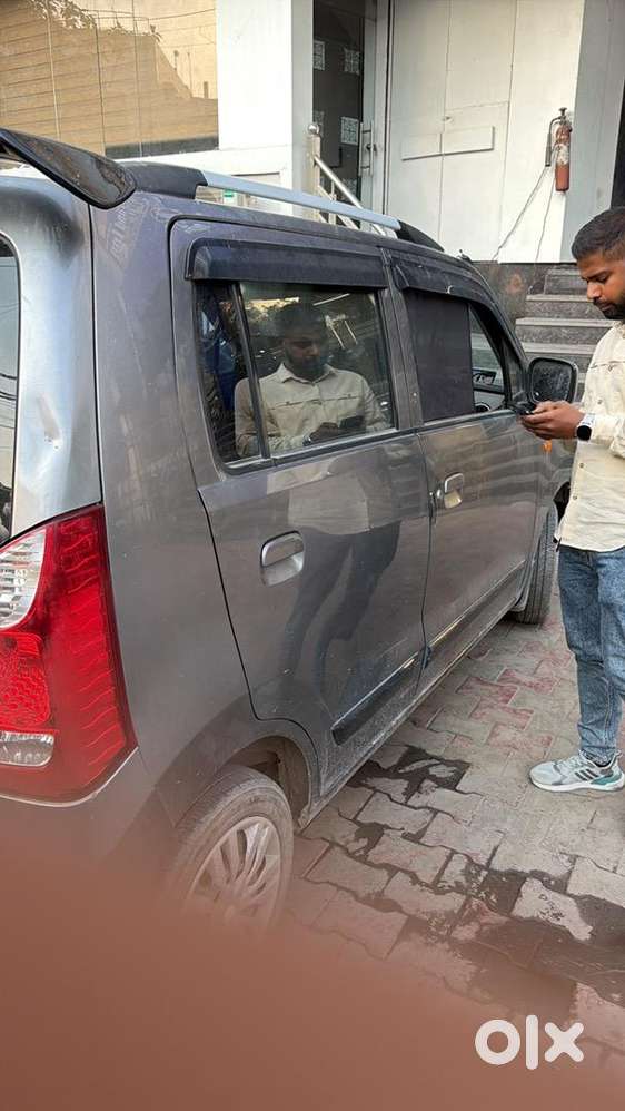 Maruti Suzuki Wagon R 1.0 2015 Petrol Good Condition