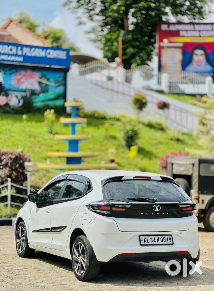 Tata Altroz Xz, 2022, Petrol