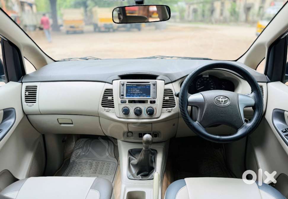 Toyota Innova 2.5 G (diesel) 7 Seater, 2014, Diesel