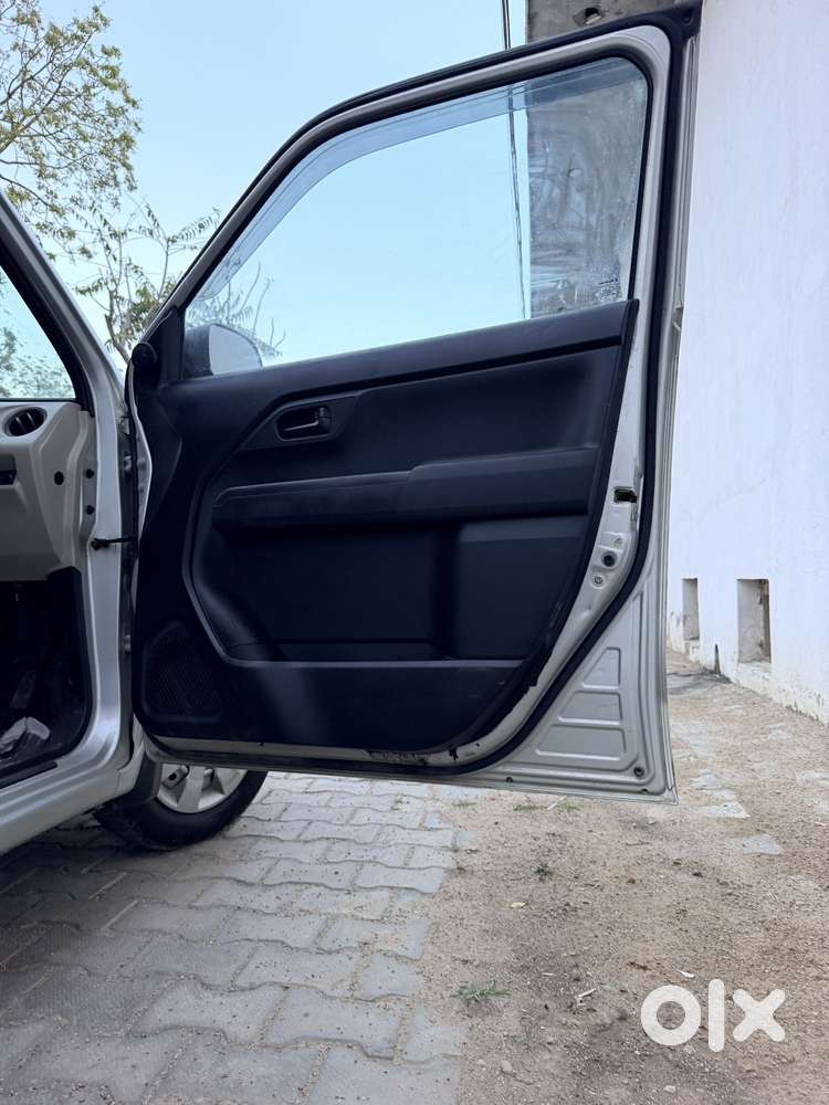 Maruti Suzuki Wagon R Cng Lxi Opt, 2022, Cng & Hybrids