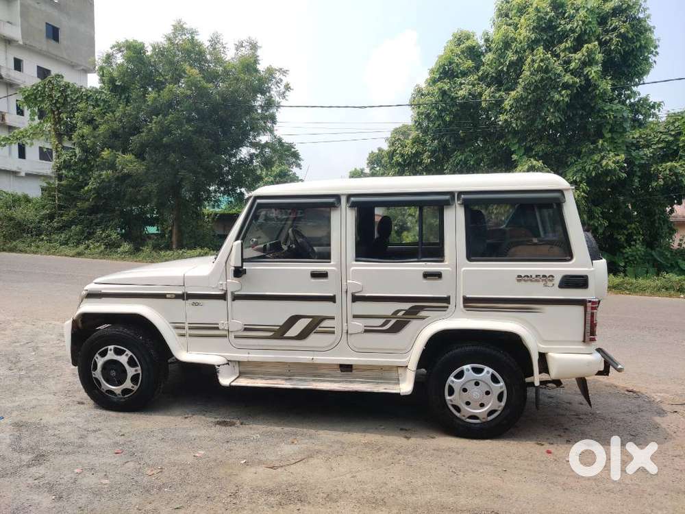 Mahindra Bolero Slx 2011