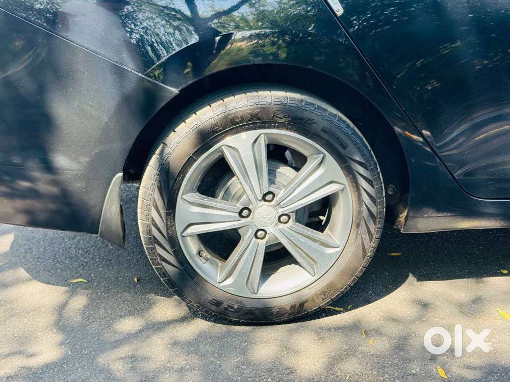 Hyundai Verna Sx(o) Petrol At, 2017, Petrol