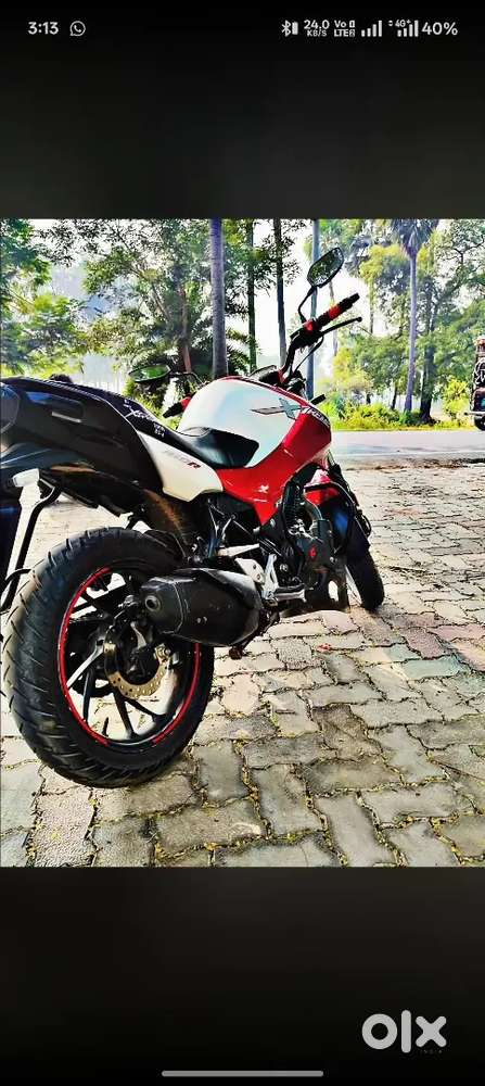 Hero Xtreme 160R 1999 km driven