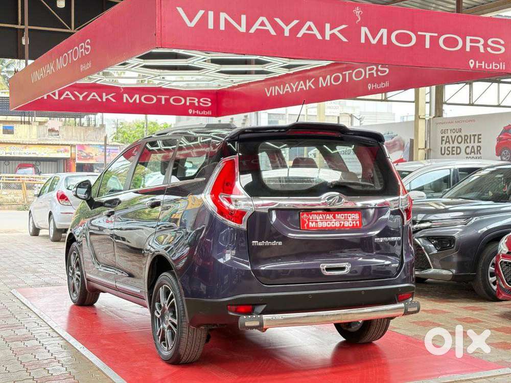 Mahindra Marazzo M8, 2018, Diesel