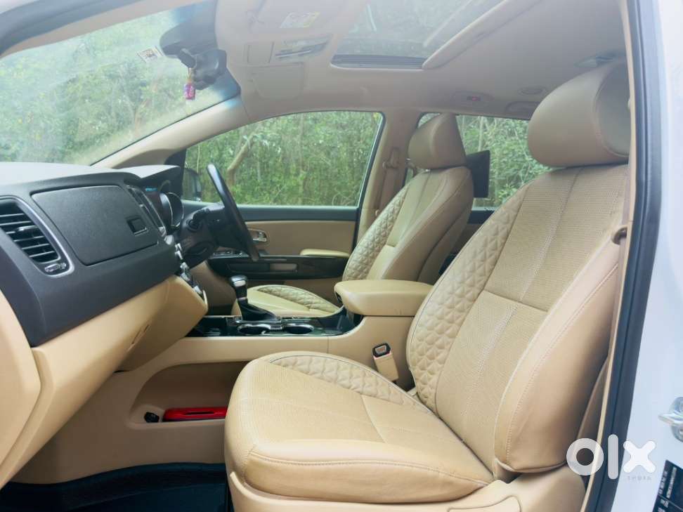 Kia Carnival Limousine Plus 7 Str, 2022, Diesel