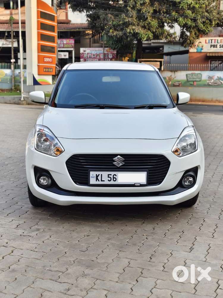 Maruti Suzuki Swift Vxi 1.2 Abs Bs-iv, 2018, Petrol
