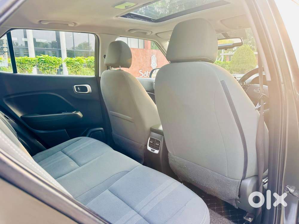 Hyundai Venue 1.0 Sx Plus Turbo Dct Dual Tone, 2019, Petrol