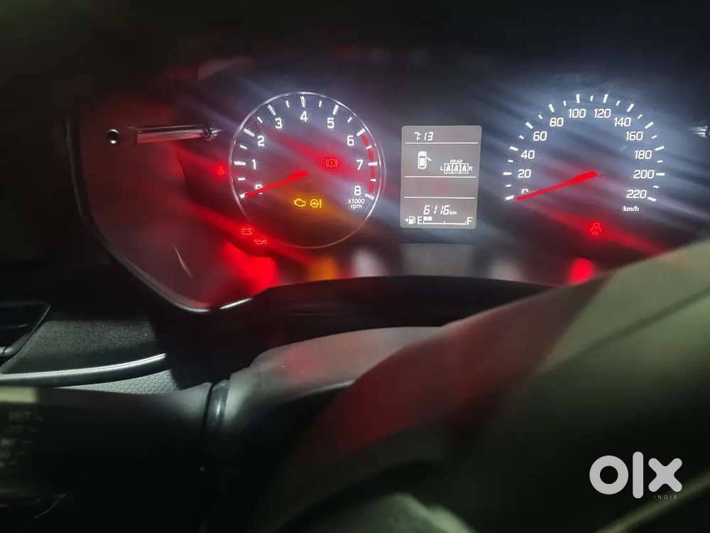 Maruti Suzuki Swift Vxi 2026