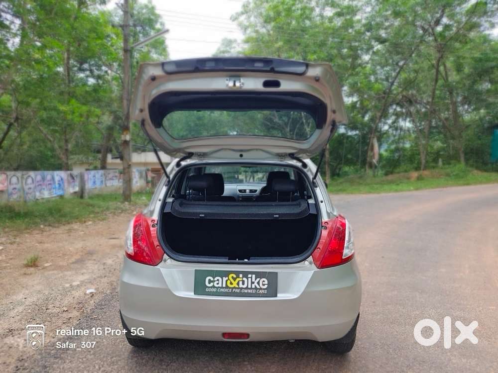 Maruti Suzuki Swift Vxi, 2015, Petrol