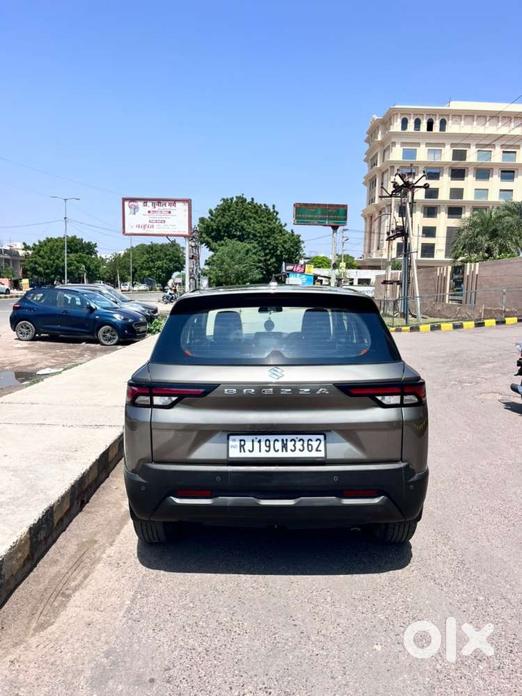 Maruti Brezza Petrol Manual 2024