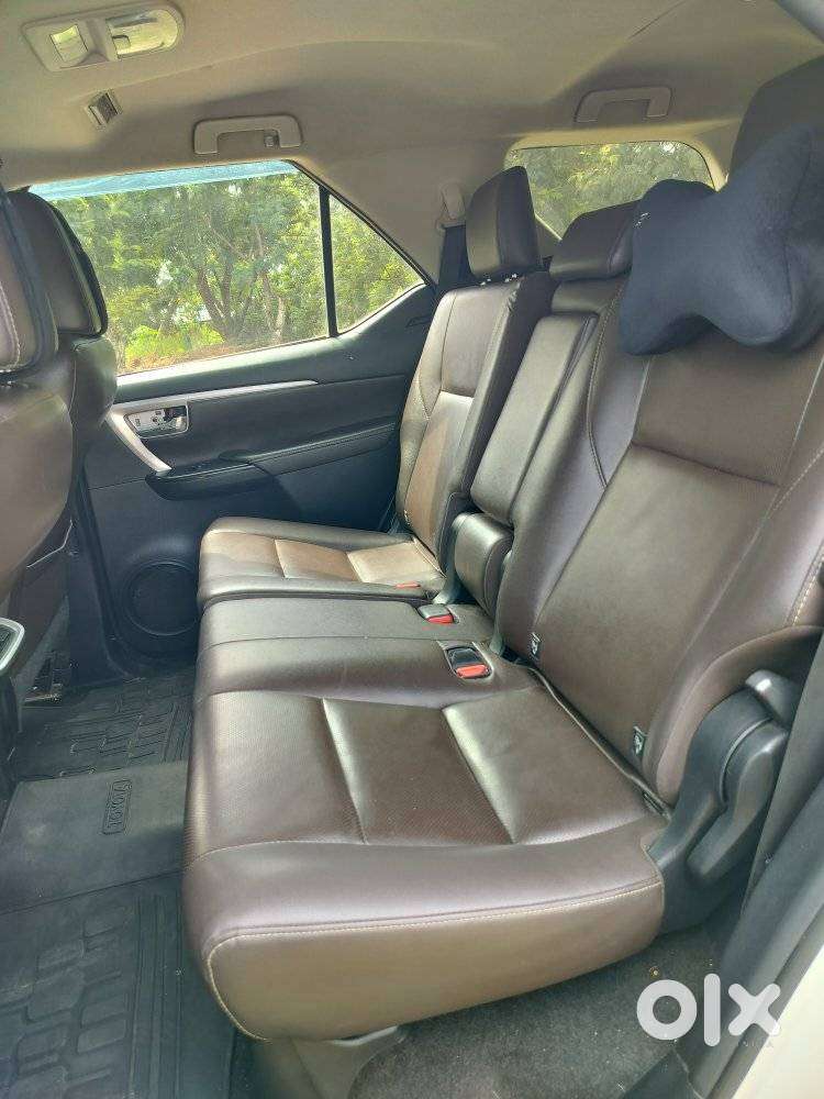 Toyota Fortuner 4x2 At 2.8 Diesel, 2020, Diesel