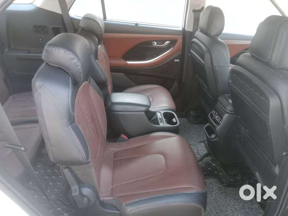 Hyundai Alcazar Prestige, 2021, Petrol