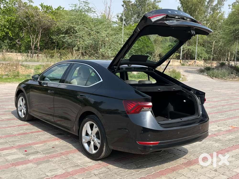 Skoda Octavia 2.0 Style Tsi At, 2021, Petrol