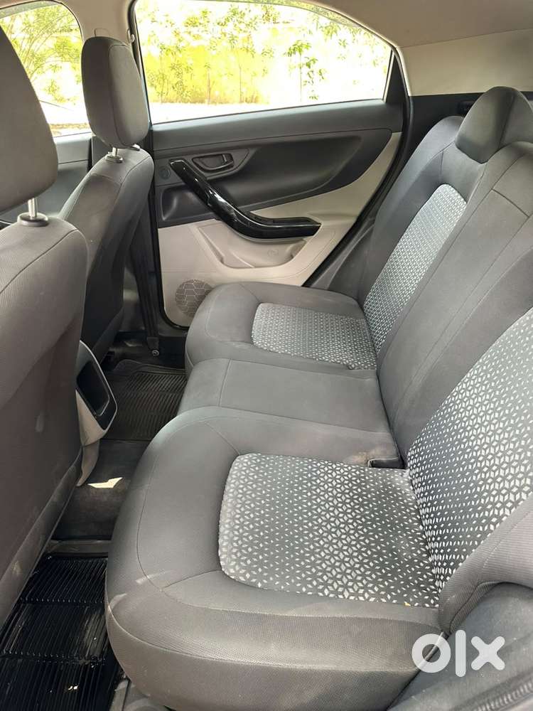 Tata Nexon 1.2 Revotron Xma Amt, 2018, Diesel