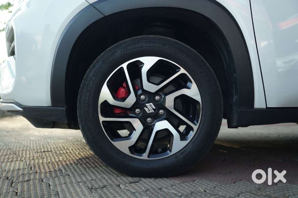 Maruti Suzuki Invicto Alpha Plus 7str, 2024, Electric