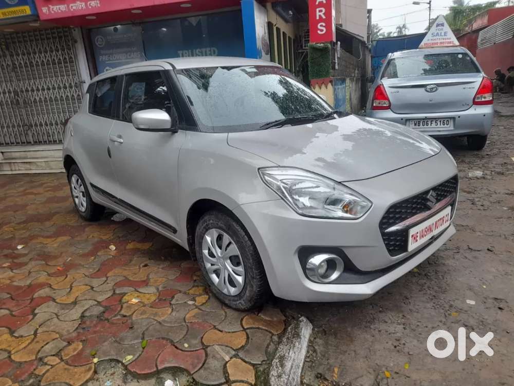 Maruti Suzuki Swift Vxi, 2022, Petrol