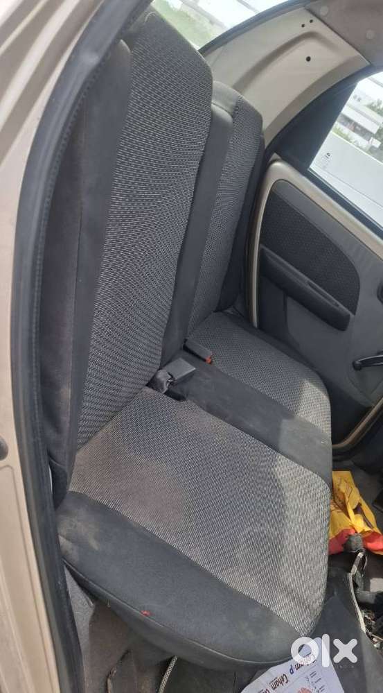 Tata Nano Xe, 2010, Petrol