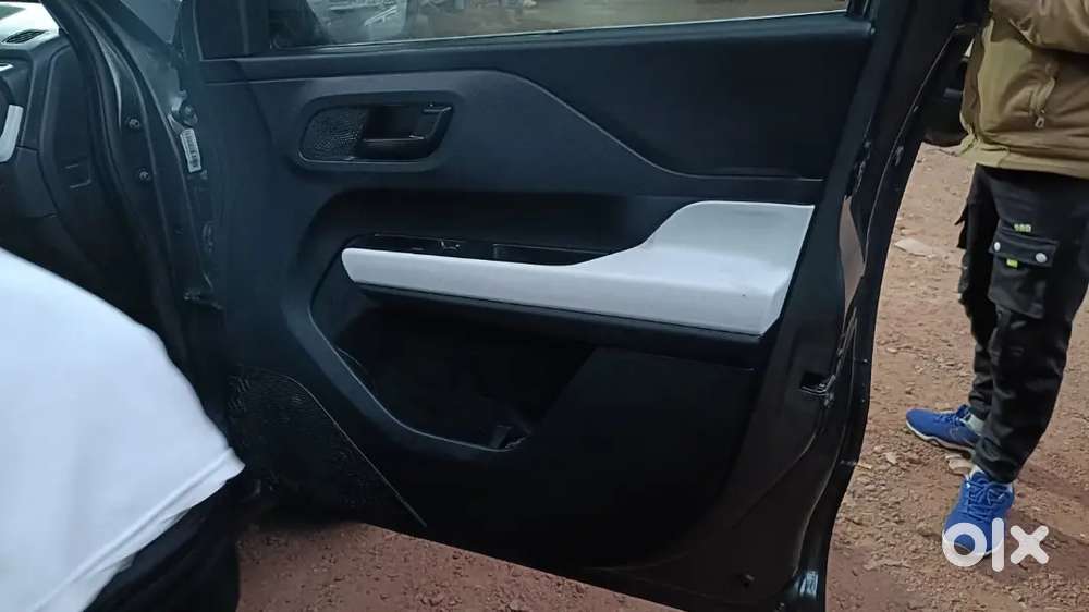 Tata Punch 2024 Petrol 12500 Km Driven