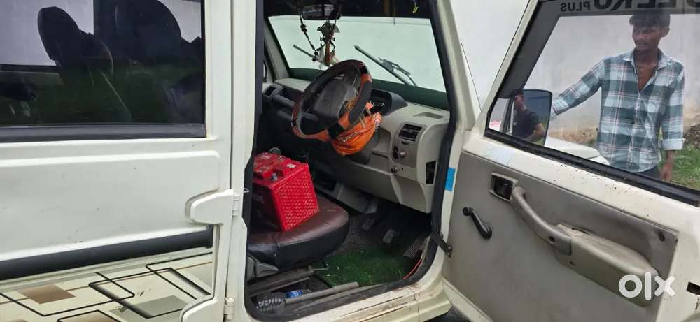 Mahindra Bolero Neo Plus 2013 Diesel Automatic