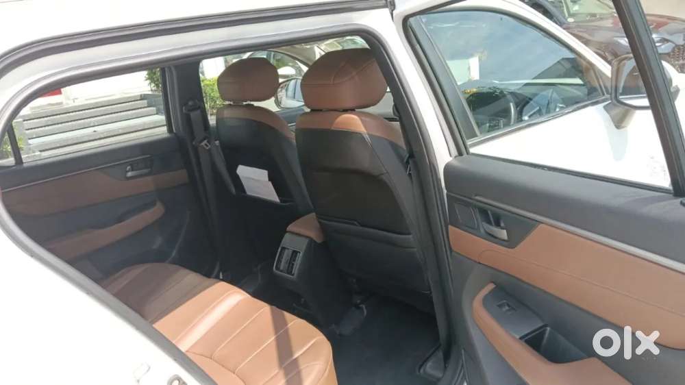 Honda Elevate Zx Mt, 2025, Petrol