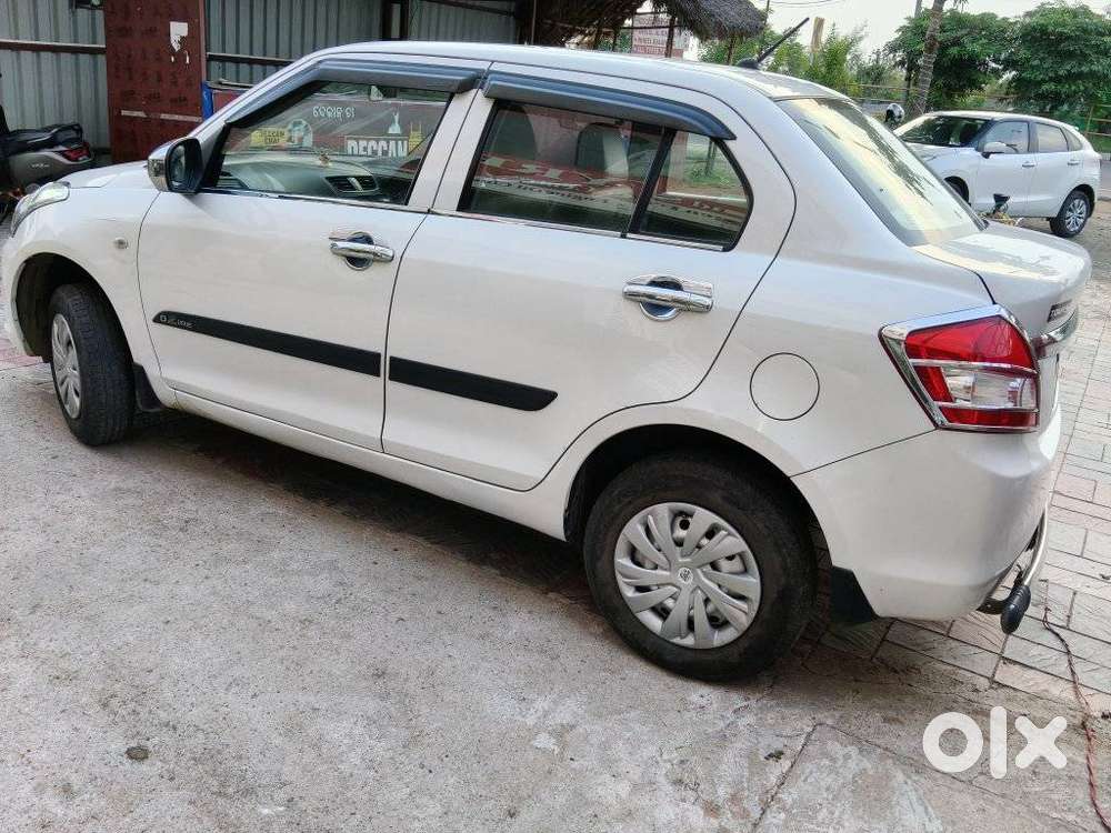 Maruti Suzuki Dzire, 2022, Petrol