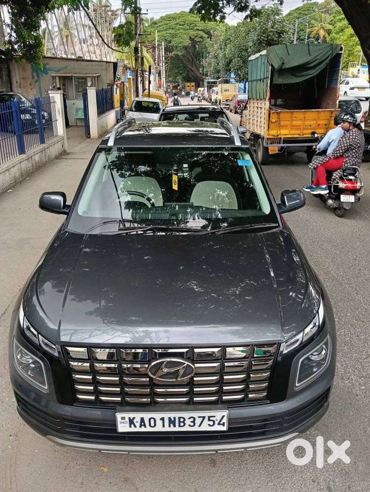 Hyundai Venue S Turbo Dct, 2024, Petrol