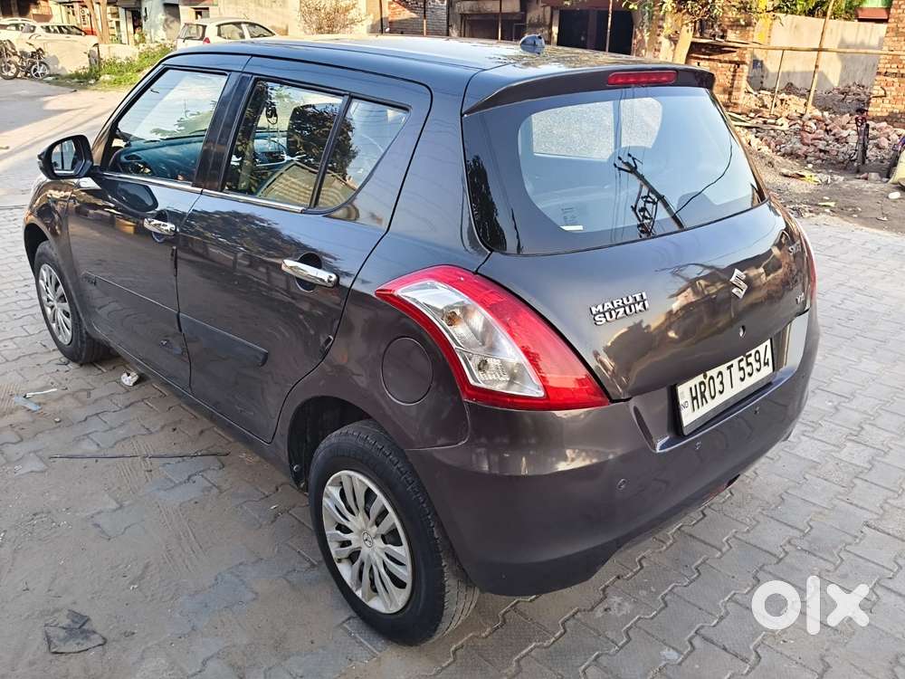 Maruti Suzuki Swift Vxi 1.2 Abs Bs-iv, 2015, Petrol