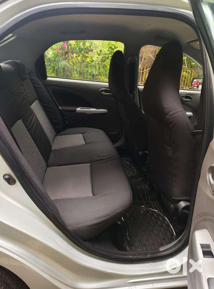 Toyota Etios 2010-2012 V, 2011, Petrol