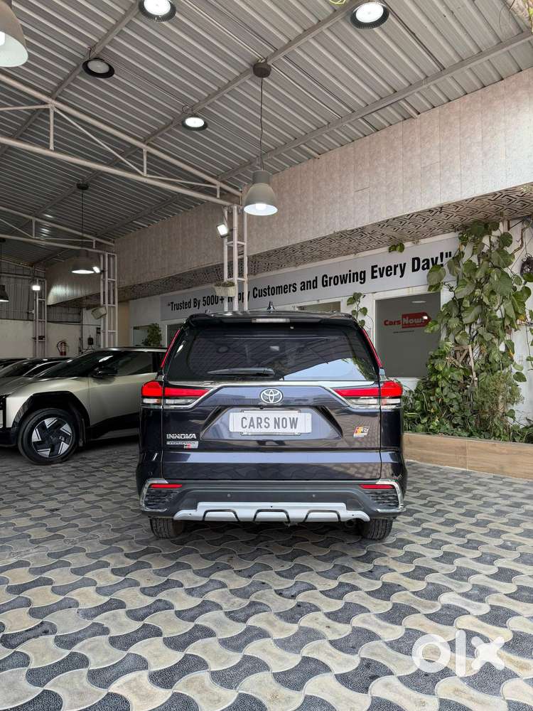 Toyota Innova Hycross 2.0 Gx 8 Str, 2024, Petrol
