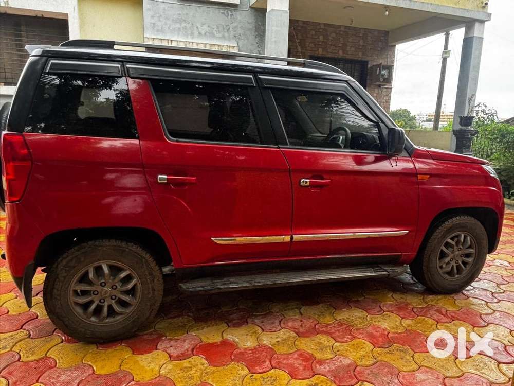 Mahindra Tuv 300 2018 Car