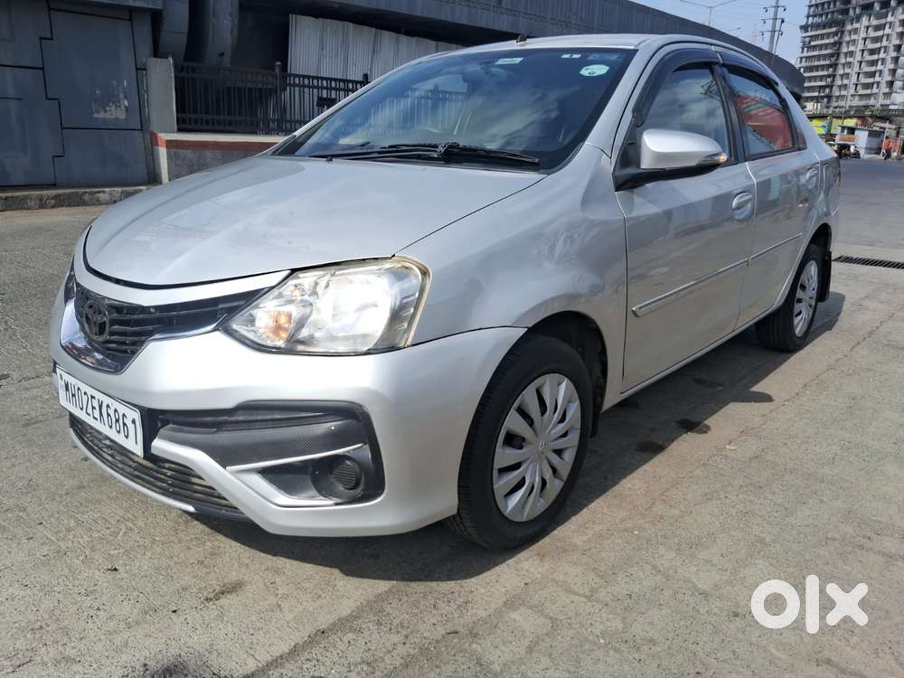 Toyota Etios 1.5 V, 2017, Petrol