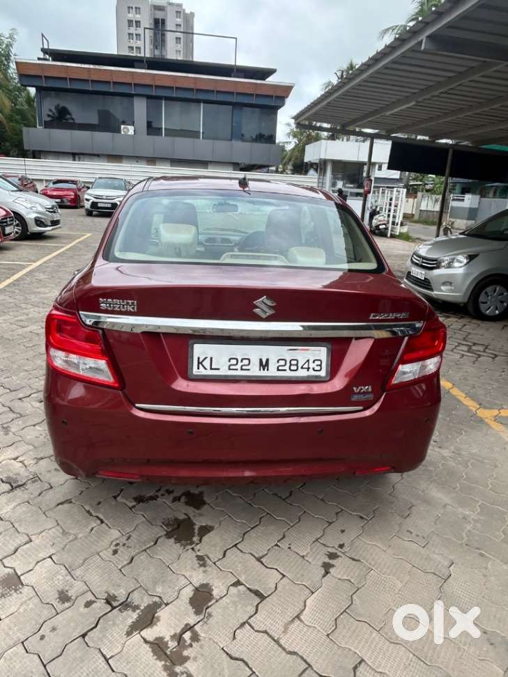 Maruti Suzuki Dzire 1.2 Vxi Amt, 2018, Petrol