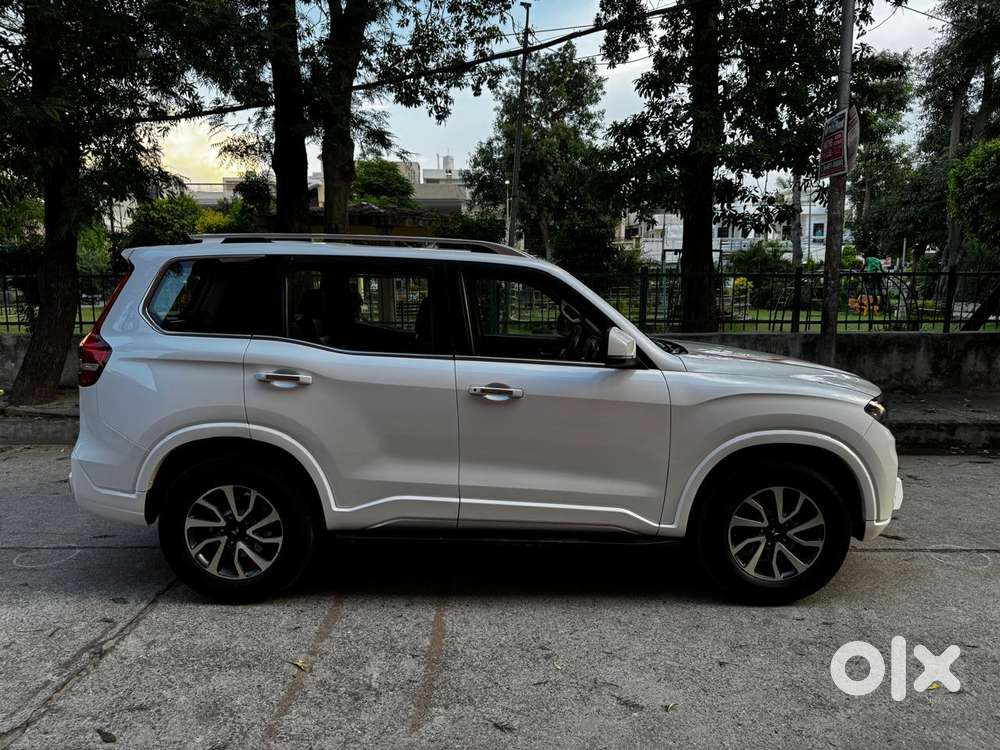 Mahindra Scorpio-n 2.2 Z8 L Diesel At 7 Str, 2023, Diesel