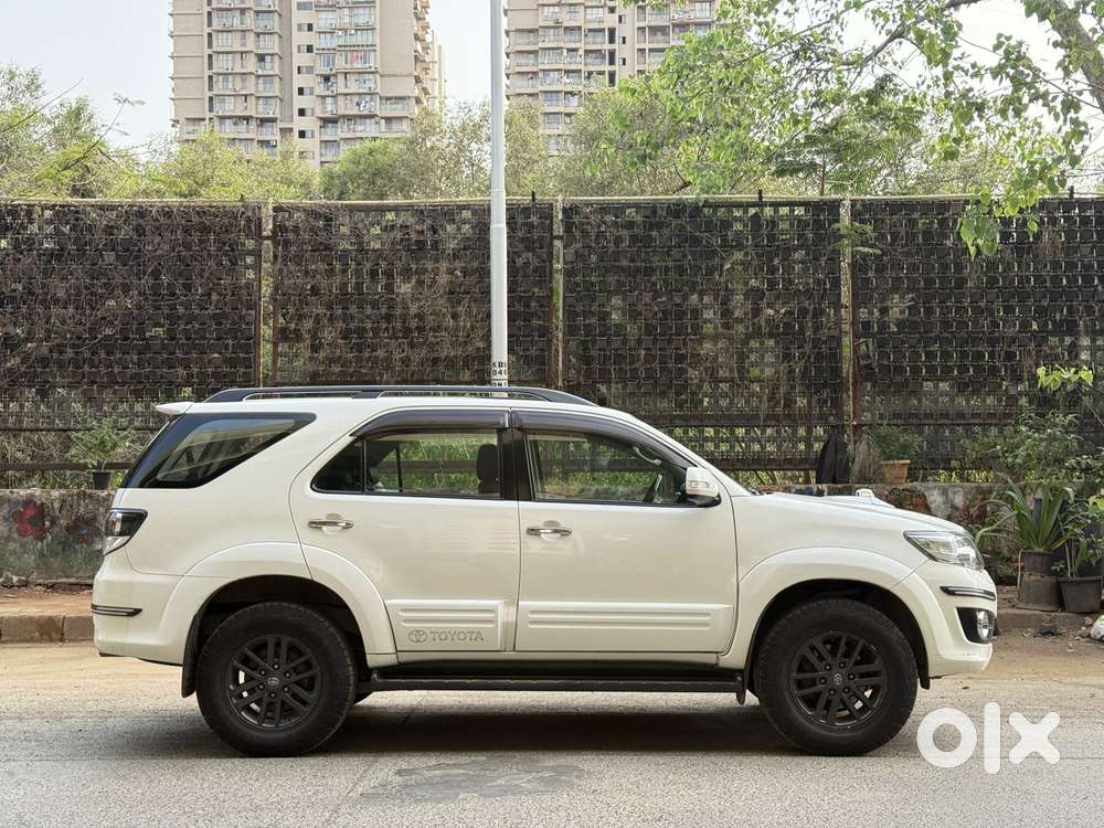 Toyota Fortuner 3.0 4x4 Manual, 2015, Diesel