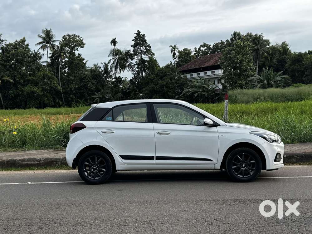 Hyundai I20 Petrol Cvt Asta, 2019, Petrol