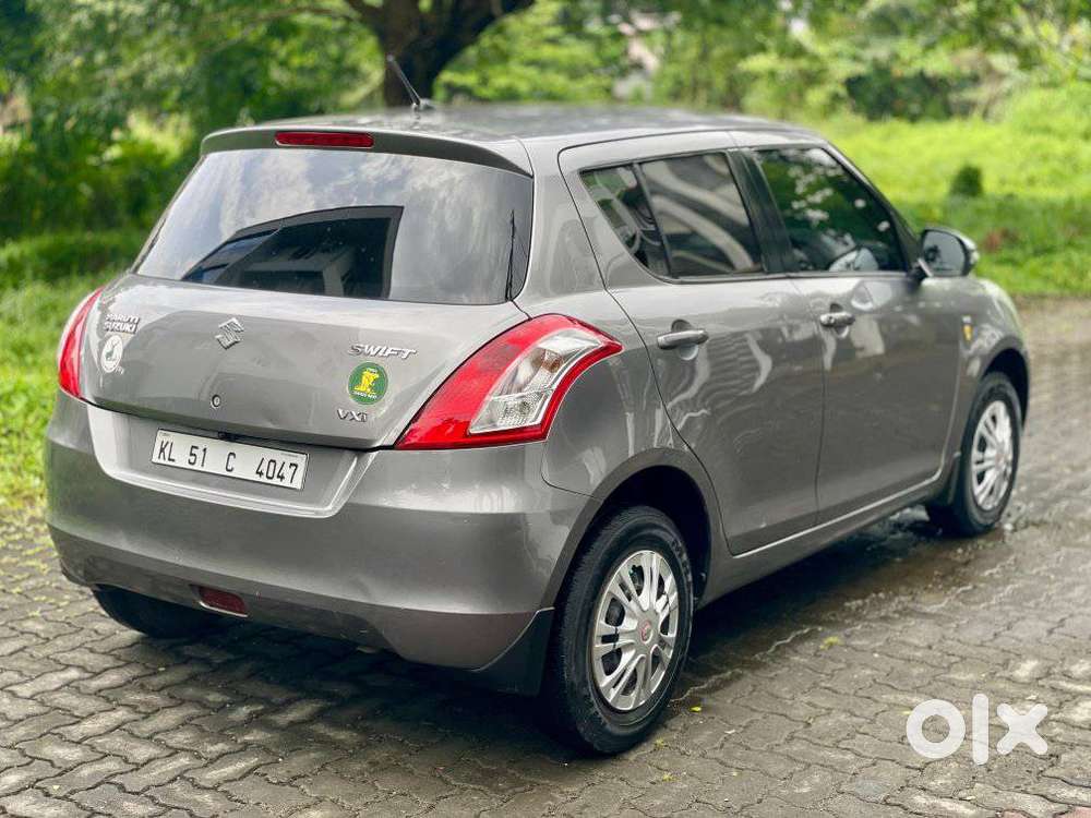Maruti Suzuki Swift 1.2 Vxi (o), 2012, Petrol