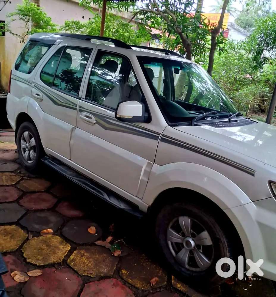 Tata Safari Storme 2013 Diesel