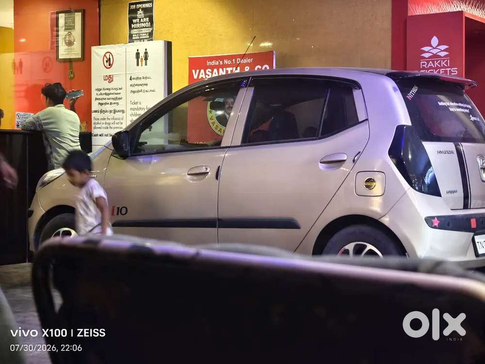 Hyundai I10 2010 Petrol 80000km Driven