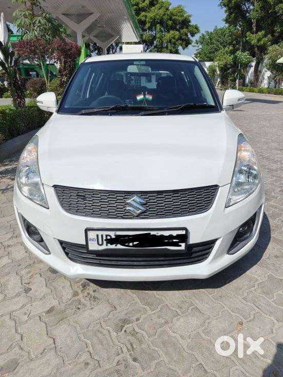 Maruti Suzuki Swift Vxi With Abs, 2016, Petrol