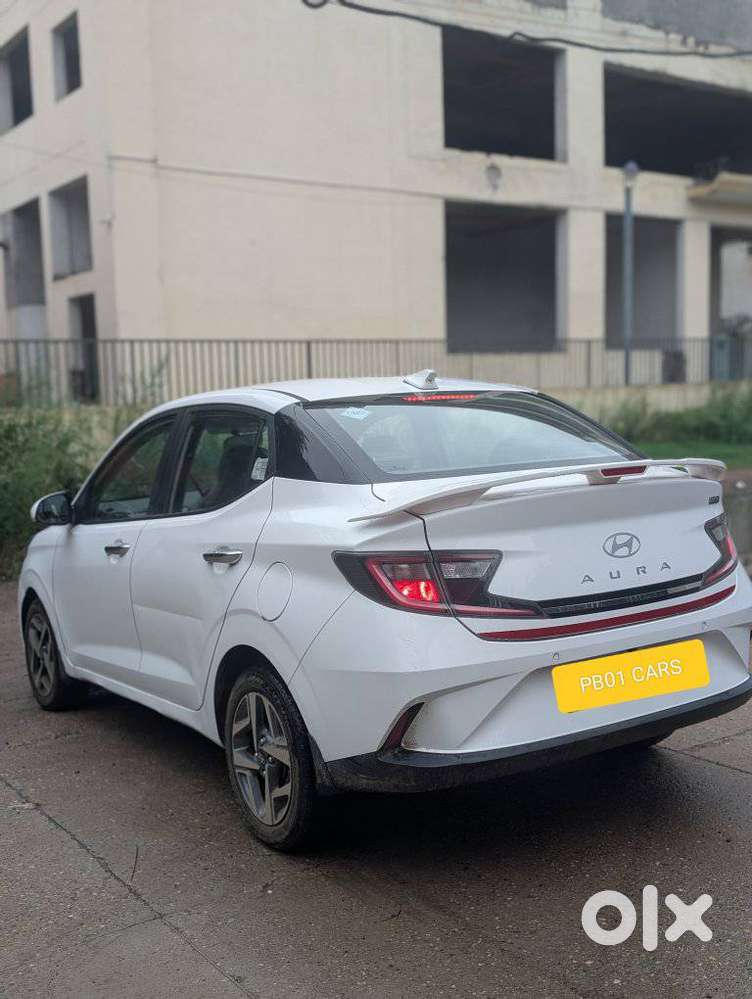 Hyundai Aura 1.2 Sx Cng, 2025, Cng & Hybrids