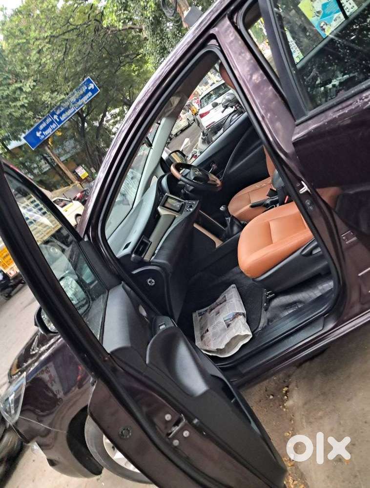 Toyota Innova Crysta G 8 Str, 2017, Diesel