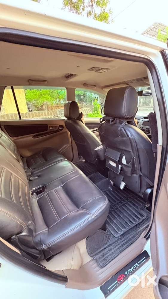Toyota Innova Diesel 2015 - 1st Owner Choice No