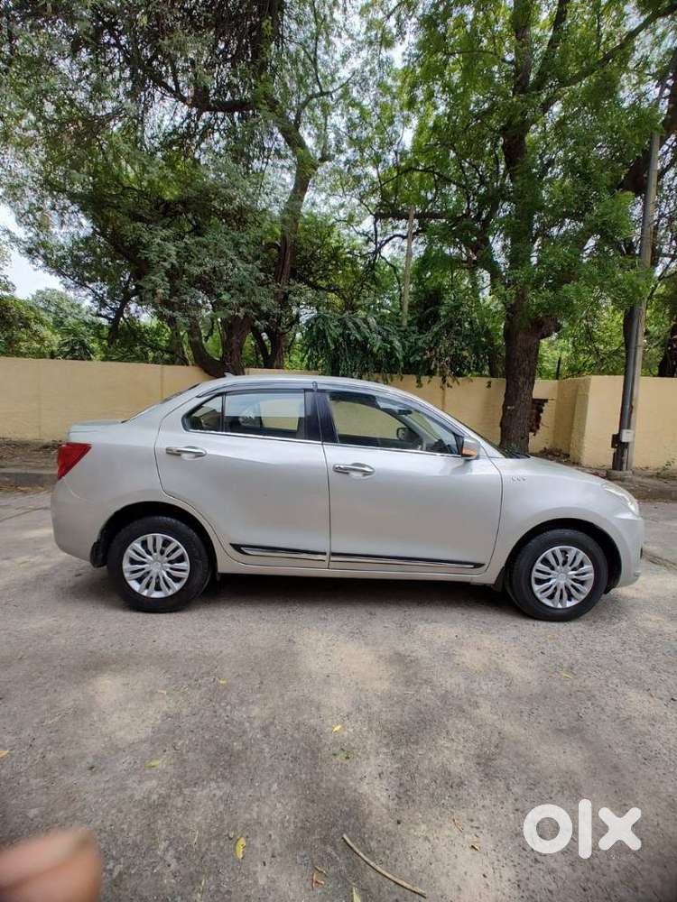 Maruti Suzuki Swift Dzire Vxi(o) Amt, 2018, Petrol