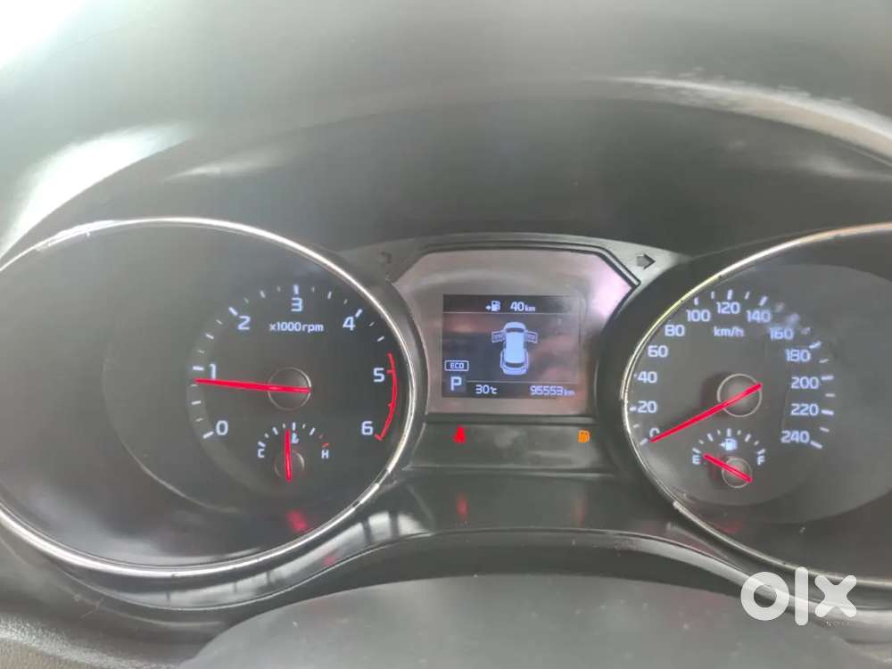 Kia Carnival 2020 Diesel 95000 Km Driven