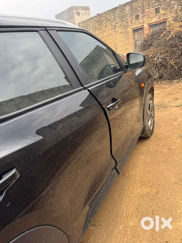 Nissan Magnite 2024 Petrol 15000 Km Driven