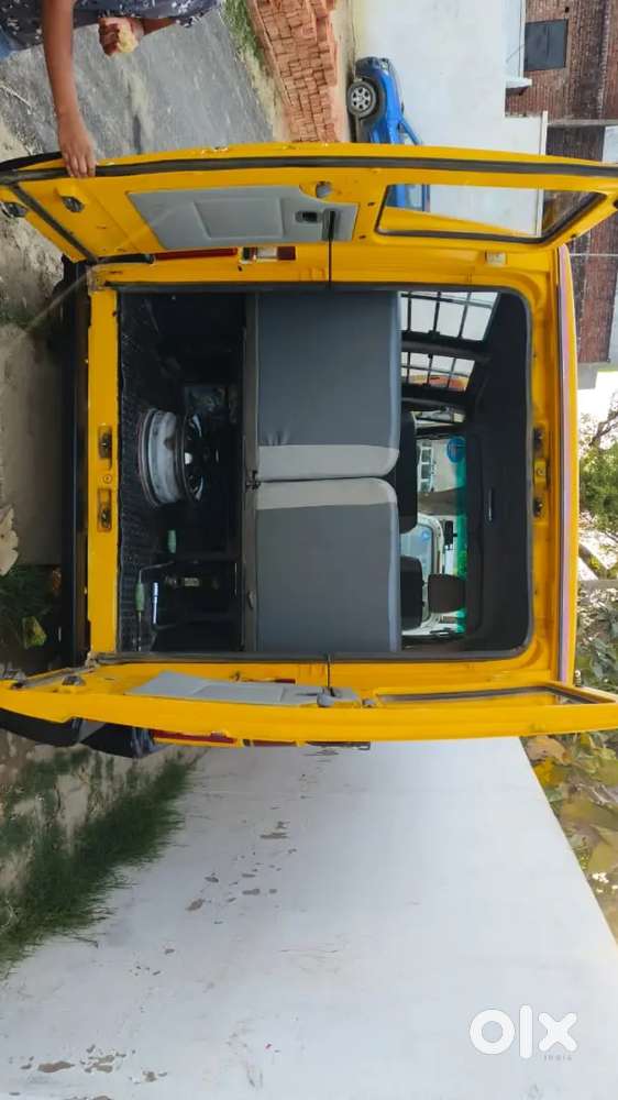 Tata Winger 2012