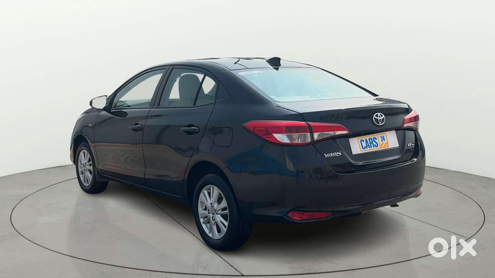 Toyota Yaris J Cvt, 2019, Petrol