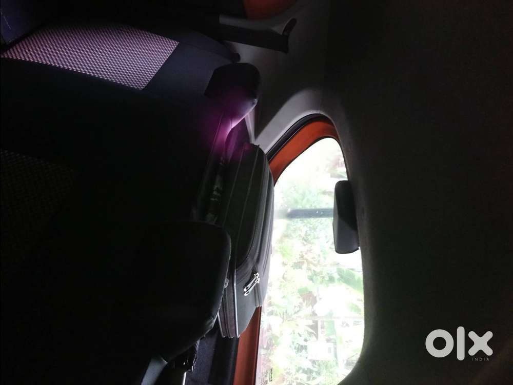 Maruti Suzuki S-presso 2020 Petrol Well Maintained